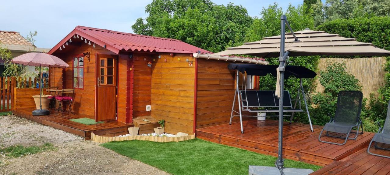 Le Chalet Des Dany Saint-Mamert-du-Gard Exterior foto